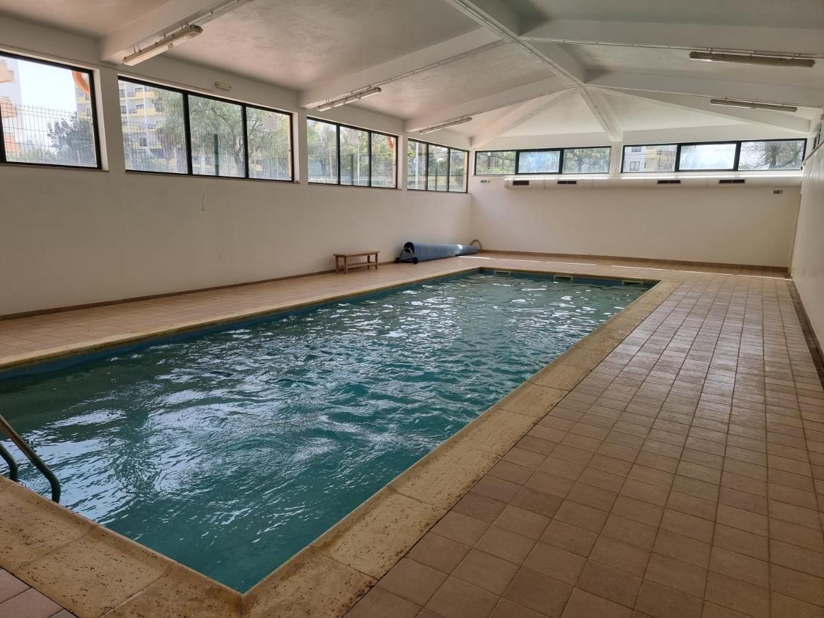 Apartamento Encantador Com Piscina Aquecida Portimao Exterior photo
